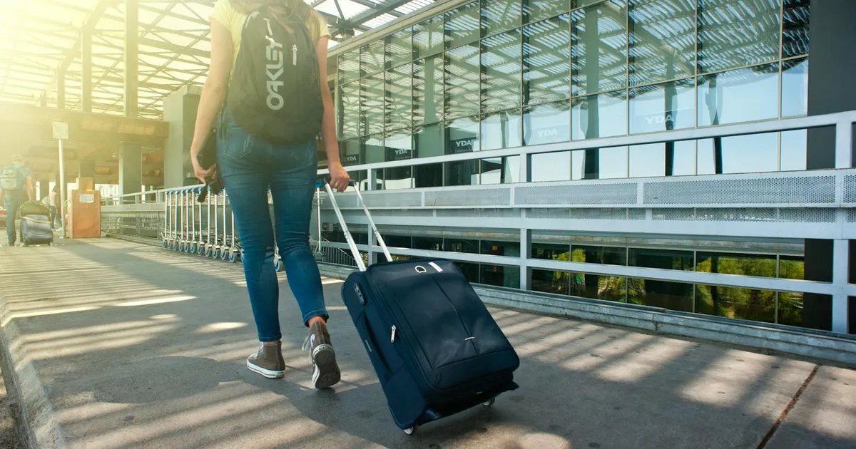 Alternativas al tiempo compartido: cómo viajar mucho sin atarse a 20 años